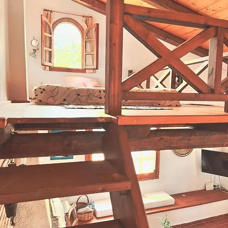 Spacious House, Ideal For Families * Kórfos