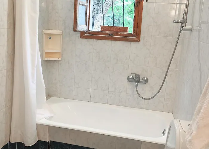 Spacious House, Ideal For Families *