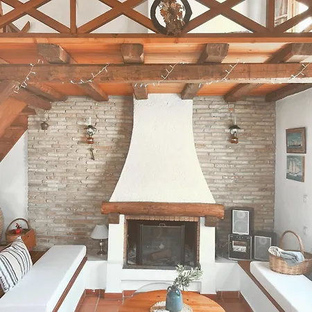 Spacious House, Ideal For Families Ferienhaus