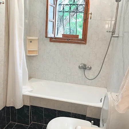 Spacious House, Ideal For Families *